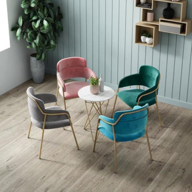 인테리어 안성맞춤 카페 및 라운지 의자